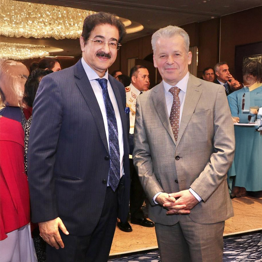 Sandeep Marwah and Ambassador of Colombia Explore Cultural Collaborations Through Indo-Colombia Film and Cultural Forum